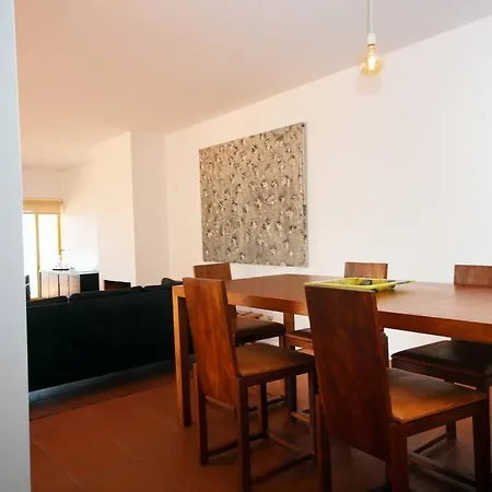 Brilhante - Large One Bedroom With Splendid Seaview Daire